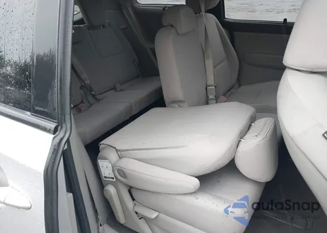 2016 Kia Sedona Lx из США, поврежденный, VIN KNDMB5C12G6095830